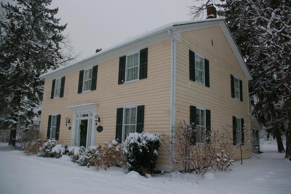 Royal Manor Bed & Breakfast Niagara-on-the-Lake Esterno foto